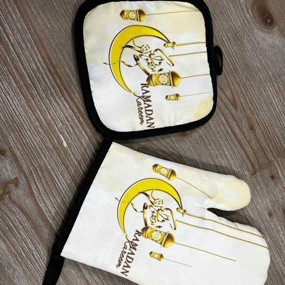 Ramadan oven mitts - Picture 2 of 4